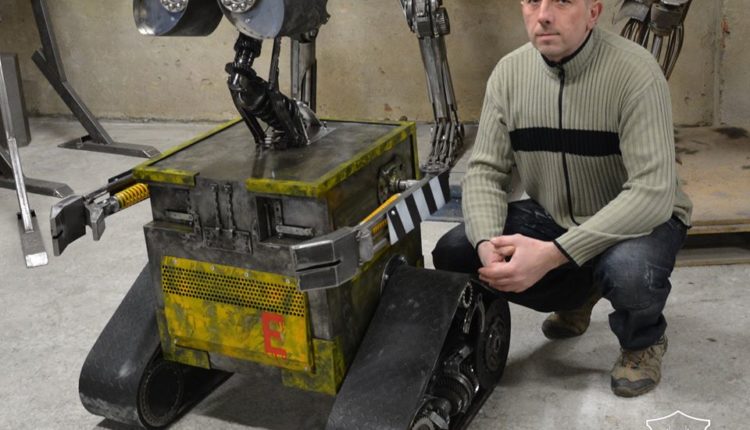 Sebastian Kucharski Scrap - Wall-e