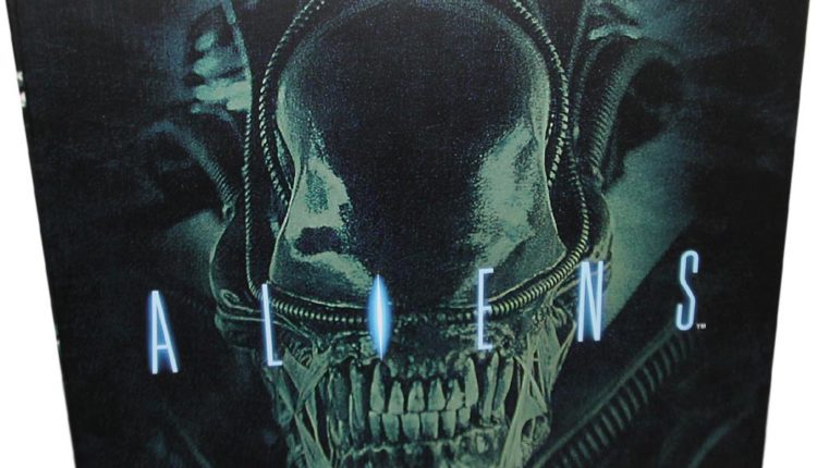 Figurka Obcy Kotobukiya Alien Warrior ArtFX+ Pudełko przód