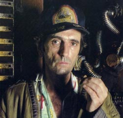 Harry Dean Stanton jako Brett w Obcy 8 pasażer Nostromo