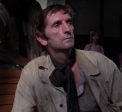 Harry Dean Stanton jako Brain w Ucieczka z Nowego Yorku