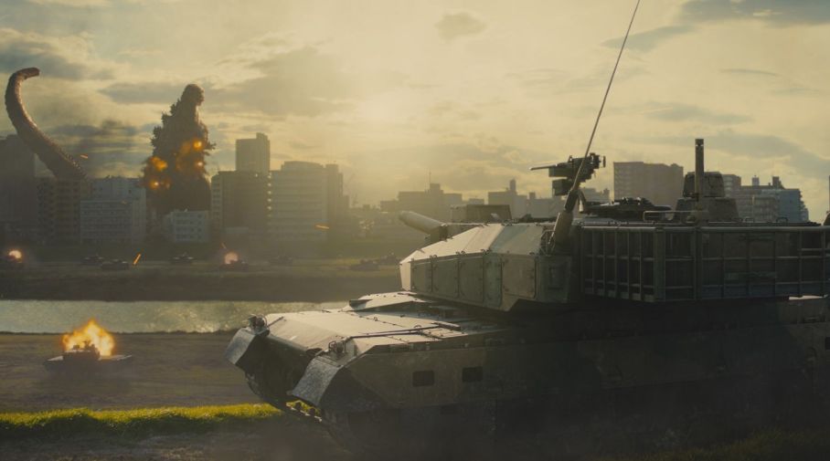 Shin Godzilla i czołg wycelowany w potwora