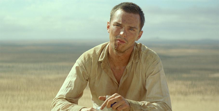 Nicholas Hoult w Young Ones