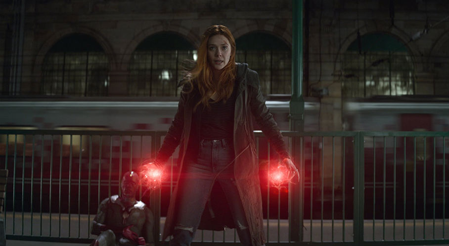 Scarlet Witch w Avengers Infinity War