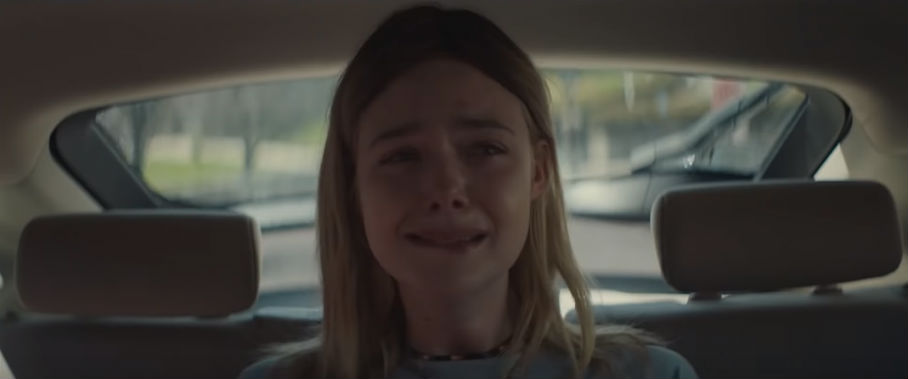 Elle Fanning w filmie I Think We're Alone Now 2018