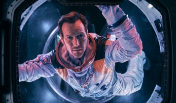 Film Moonfall (2022) - recenzja, zapowiedź, zwiastun i fabuła